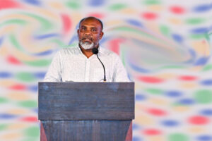 Abdulla waheed1